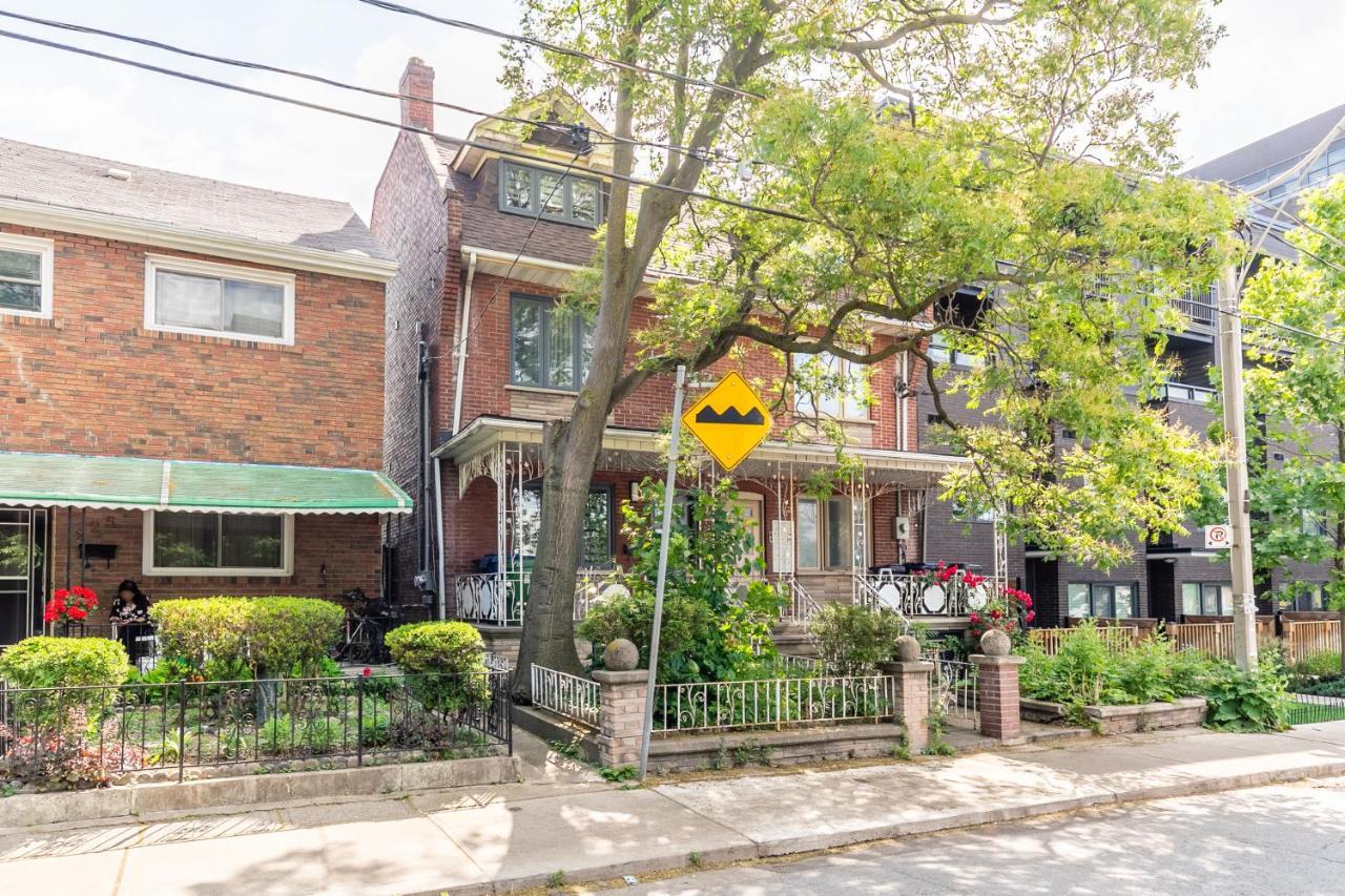 Fancy Downtown House With Hot Tub & Bbq By Globalstay 多伦多 外观 照片