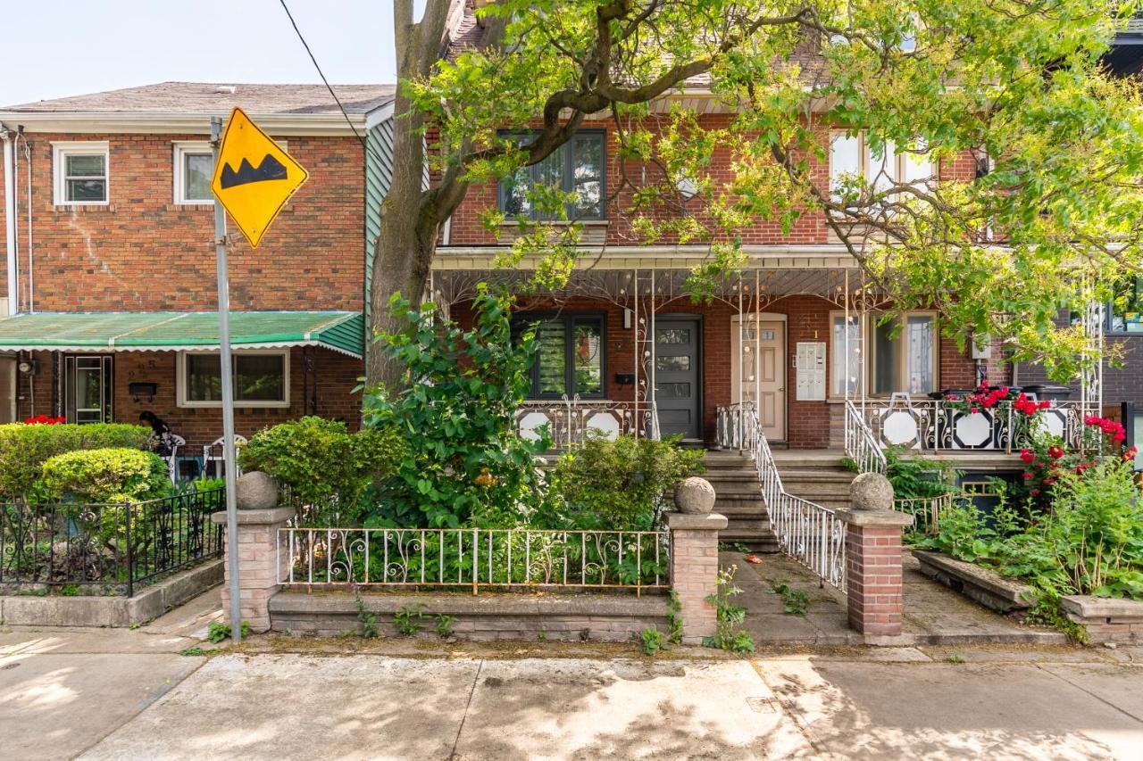 Fancy Downtown House With Hot Tub & Bbq By Globalstay 多伦多 外观 照片